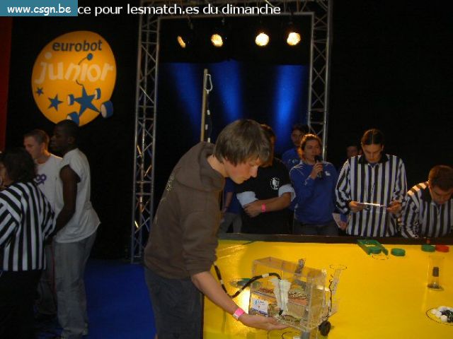re01.jpg