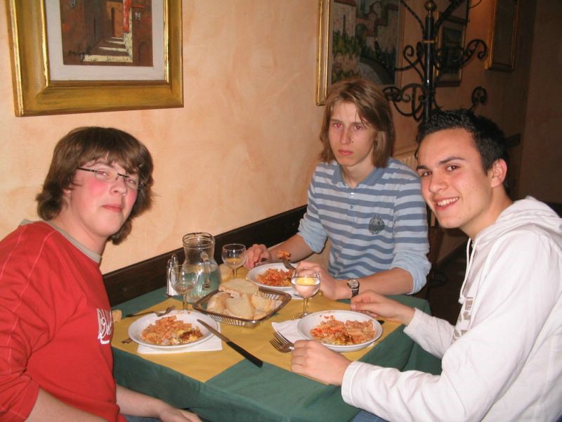 ita06176.jpg